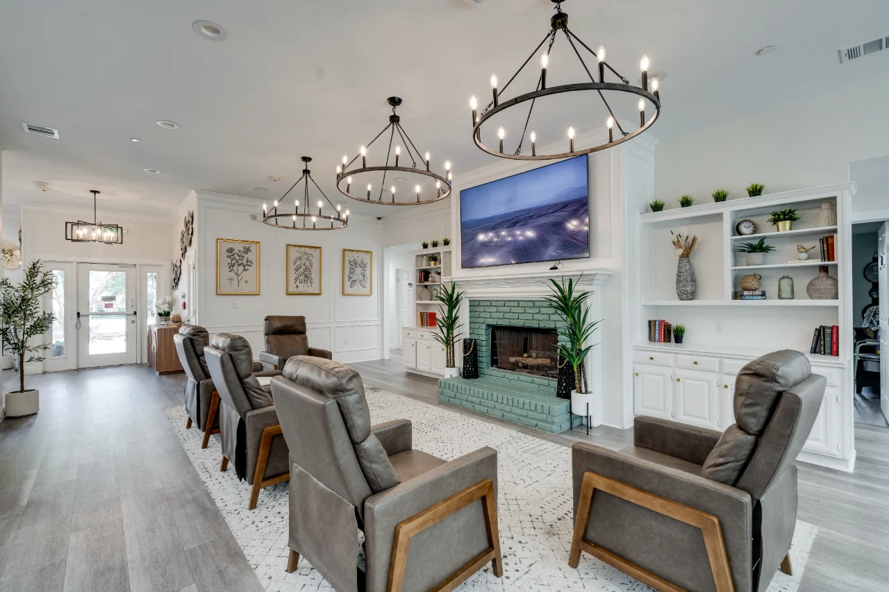 Bright shared living room at Willow Oak Senior Living in Allen