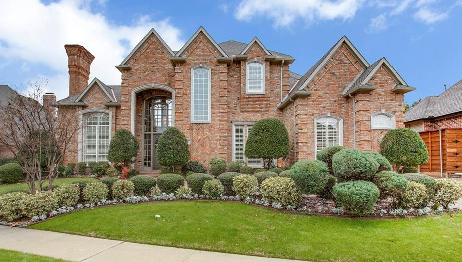 Front exterior of 4508 Briar Oaks Circle