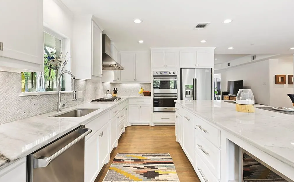 Kitchen at 8620 Fenchurch Road